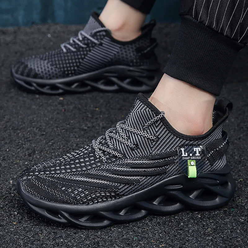 Ademende loopschoenen voor heren Mode Platform Heren Casual schoenen Mesh Lichtgewicht Antislip Outdoor Sneakers Werk Zwart Tennis